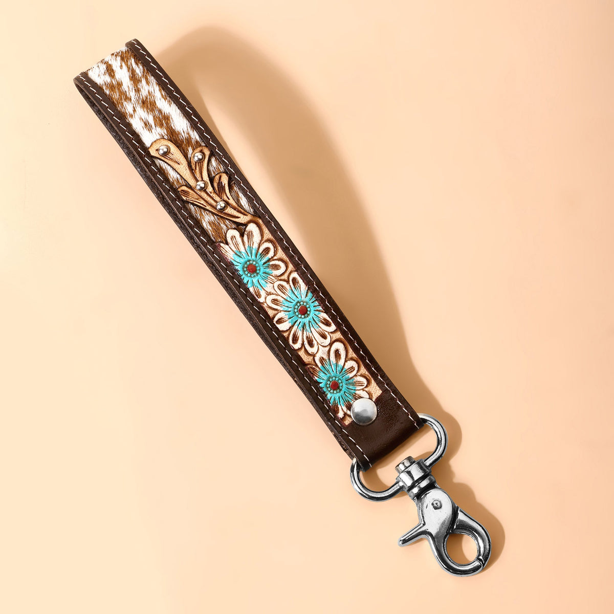 Myra Wildhue Western Key Fob in tan with handtooled floral detail - Myra USA