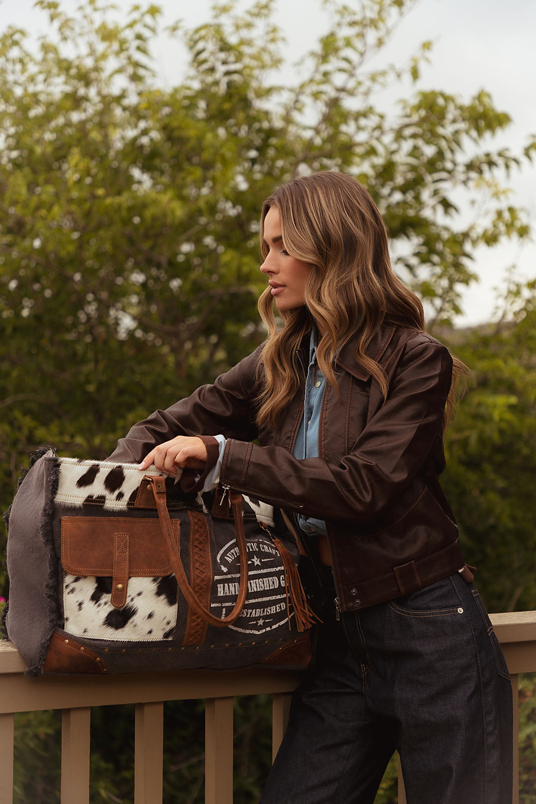 Myra Dakota Trail Hairon Leather Weekender Bag in charcoal with rustic fringe - Myra USA