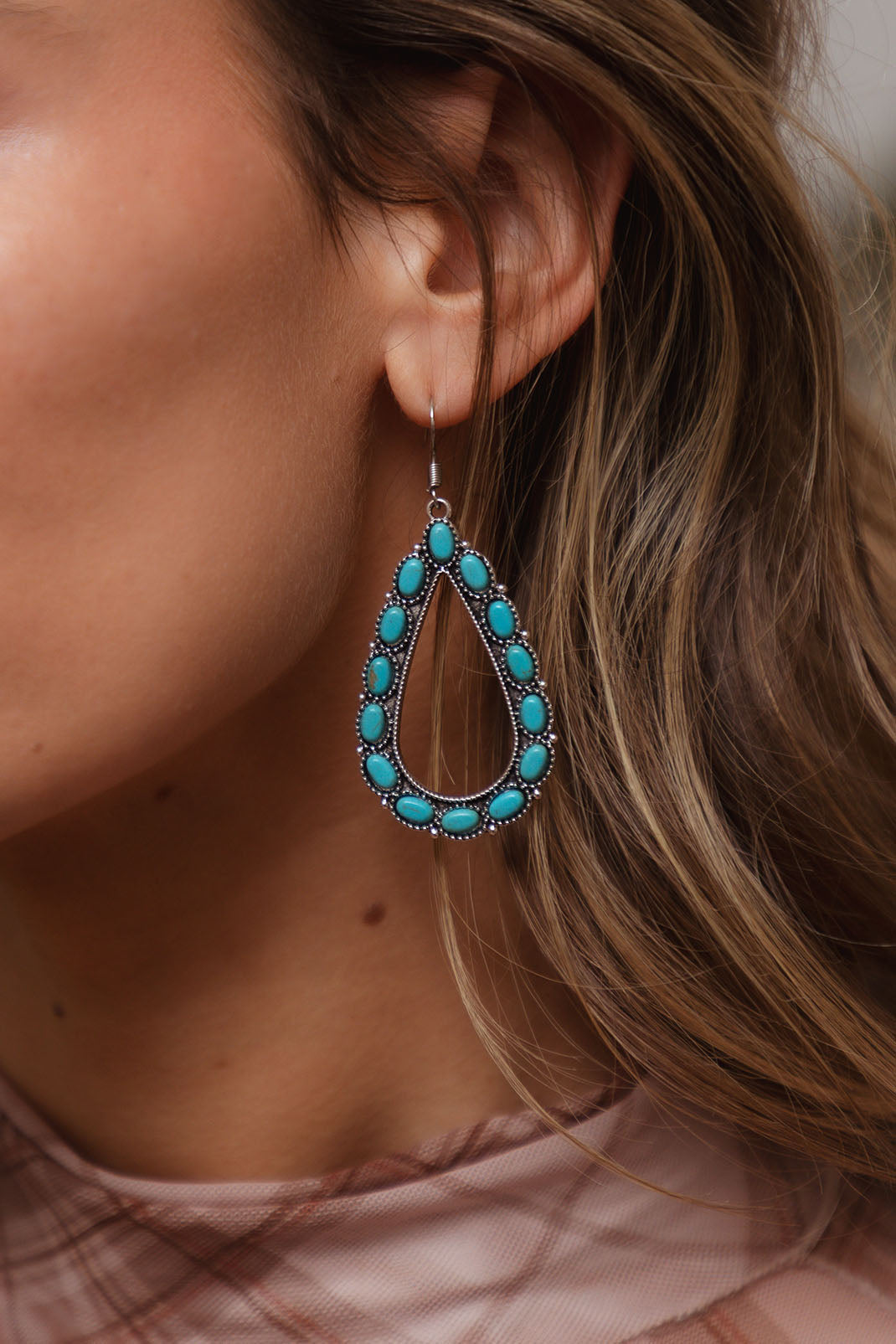 Myra Teardrop Filigree Earrings in Skystone Blue - Myra USA