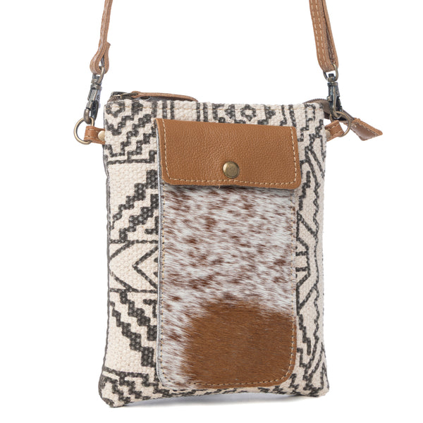Vuierra Rivet Small & Crossbody Bag - Myra USA