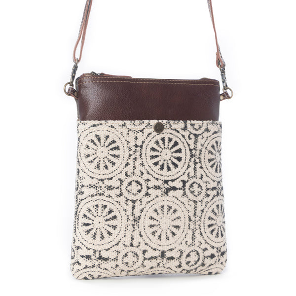 Ruggy Small & Crossbody Bag - Myra USA