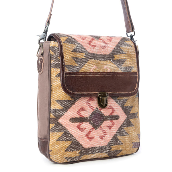 Majestic Messenger Bag - Myra USA