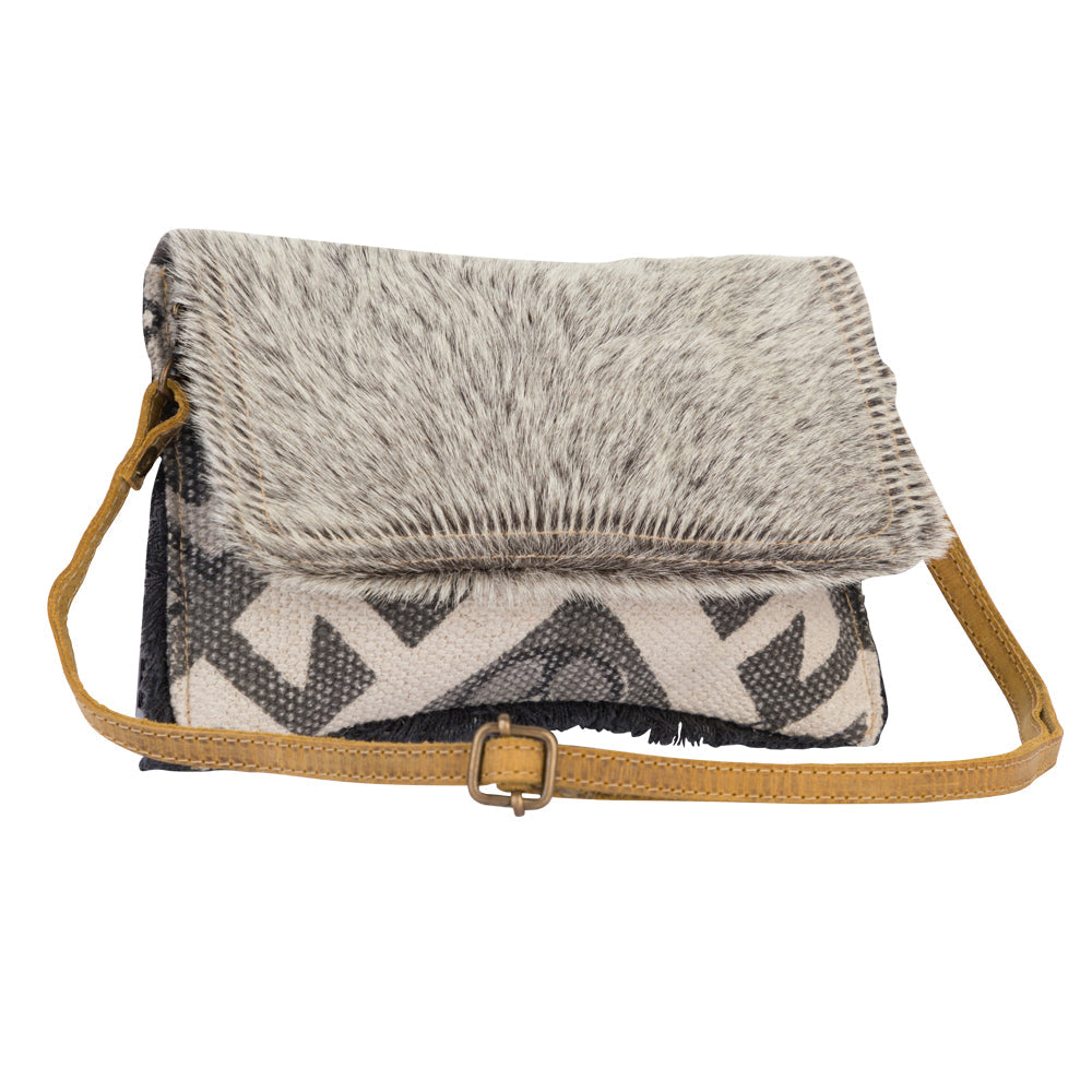 Little Heroine Small & Crossbody Bag - Myra USA