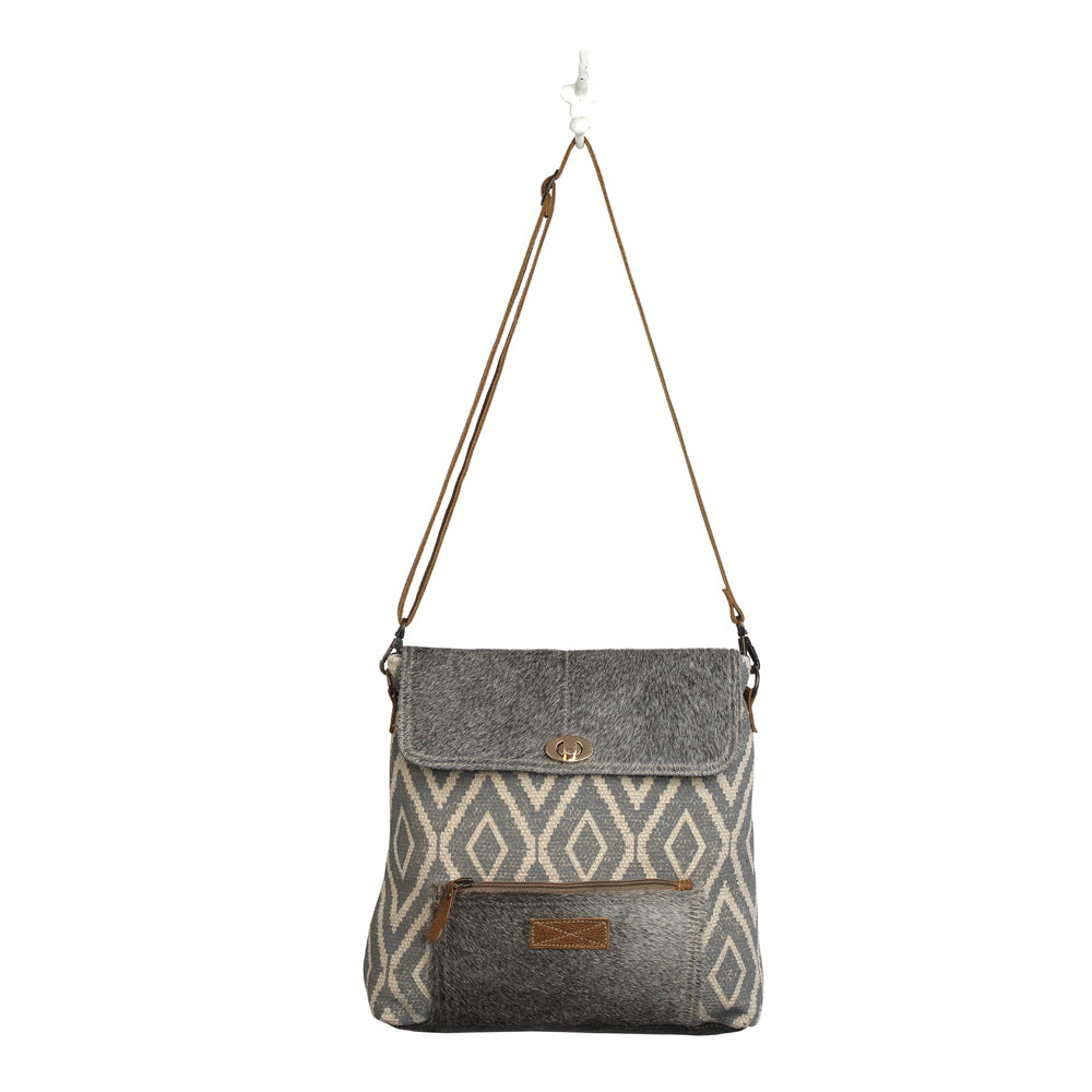 Grainy Gray Shoulder Bag - Myra USA