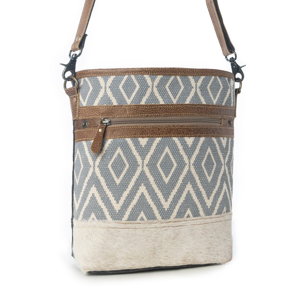 ASSURANCE SHOULDER BAG - Myra USA
