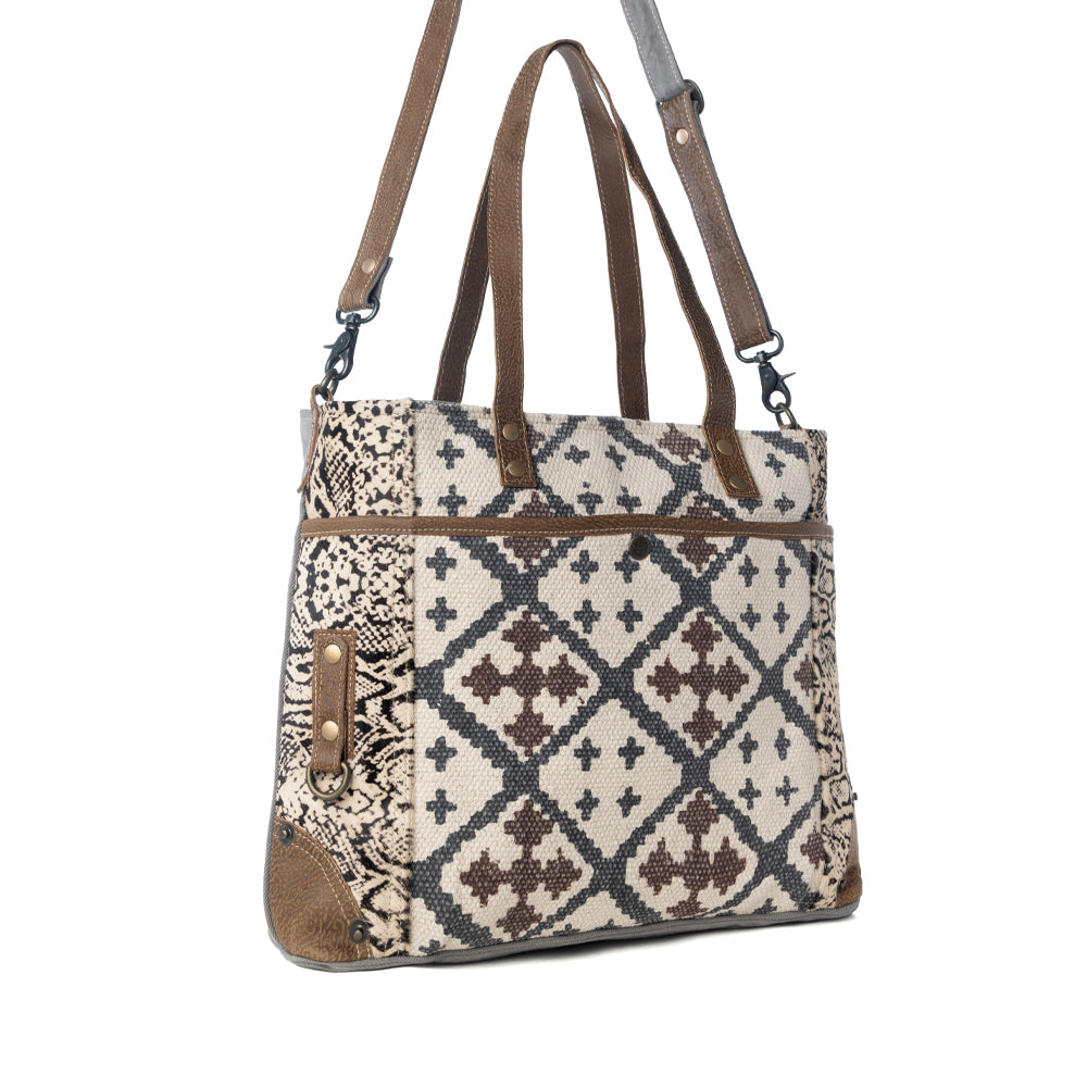 Best Pick Messenger Bag - Myra USA