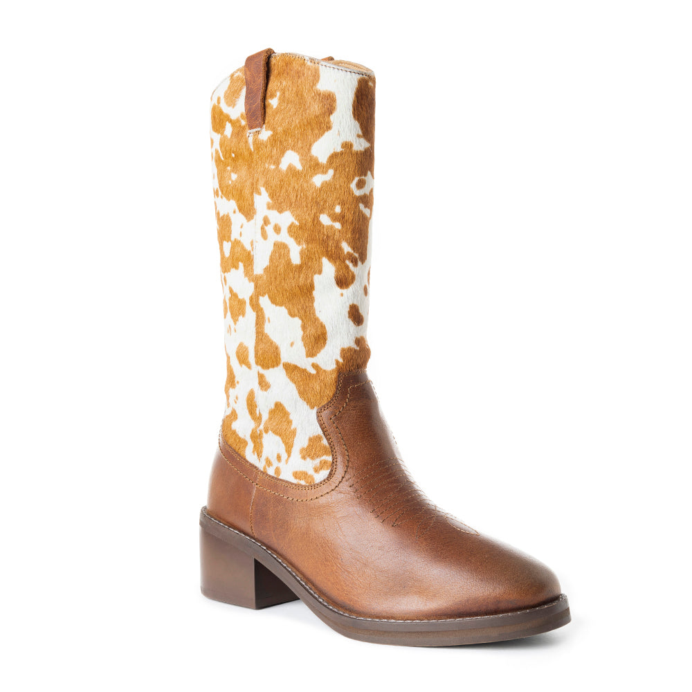 Pointy Beige Boots - MyraUSA