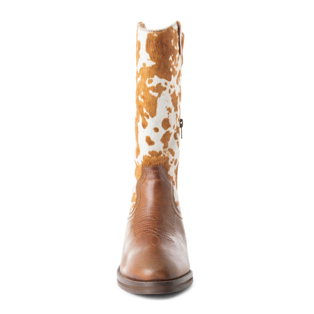 Pointy Beige Boots - MyraUSA