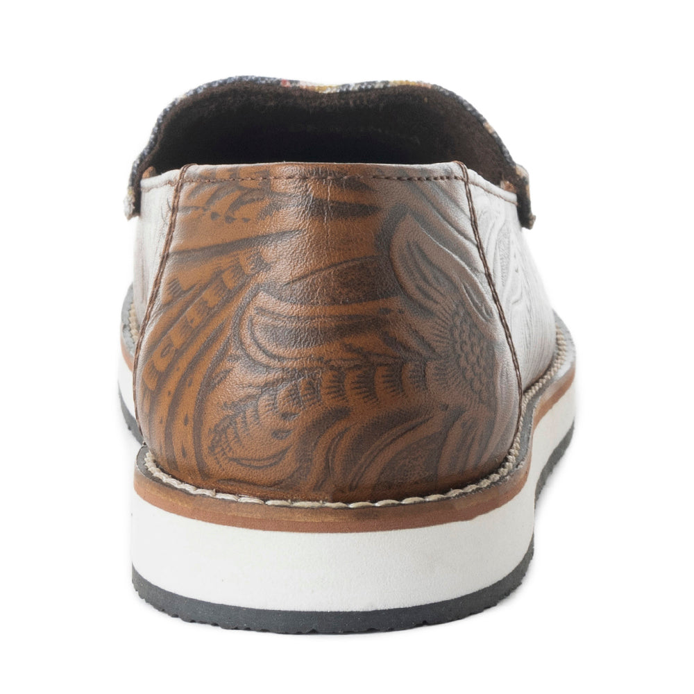 Embossed Footing Sneakers - MyraUSA