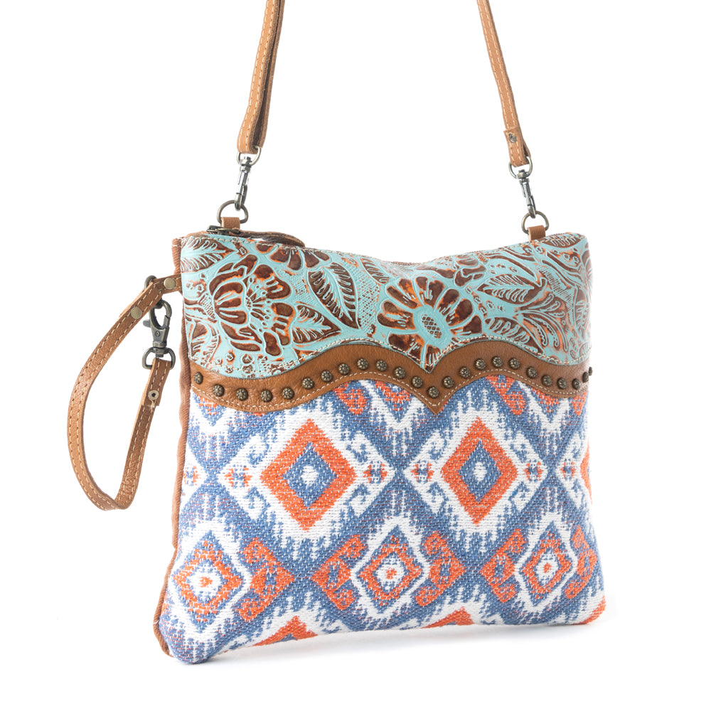 Innsaei Small & Crossbody bag - MyraUSA
