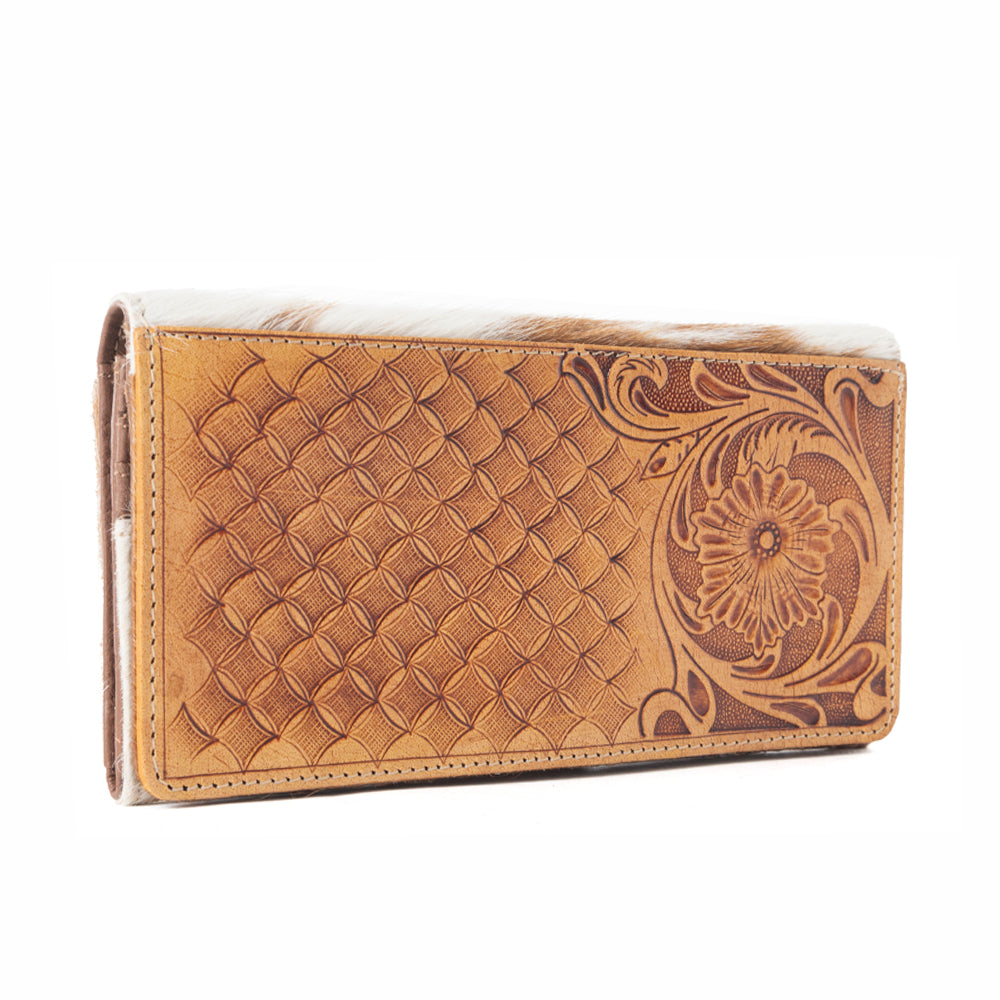 Lâ€™atiste wallet - MyraUSA