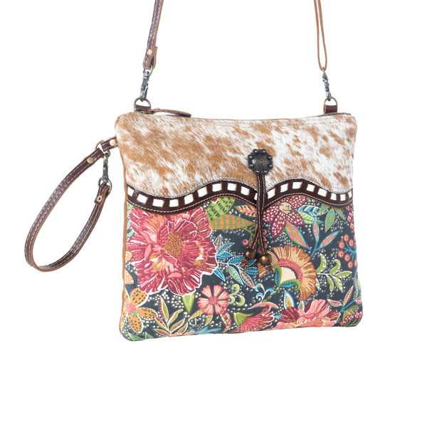 Dusa Small & Crossbody Bag