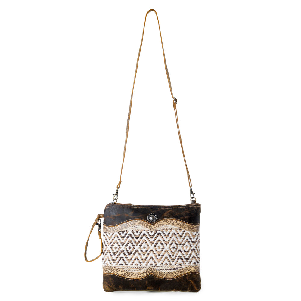 Razia Small & Crossbody Bag - Myra USA