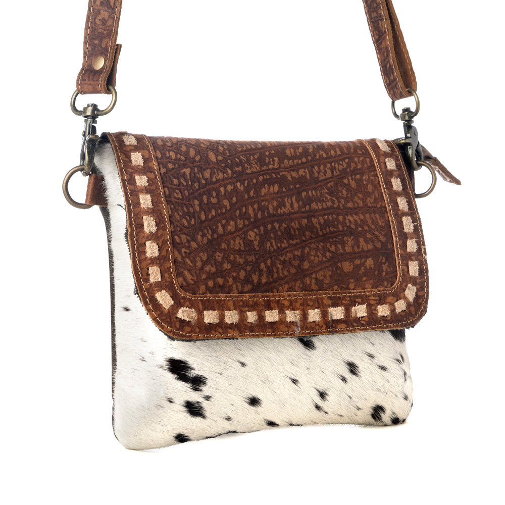 Manchester Canvas And Hairon Bag - Myra USA