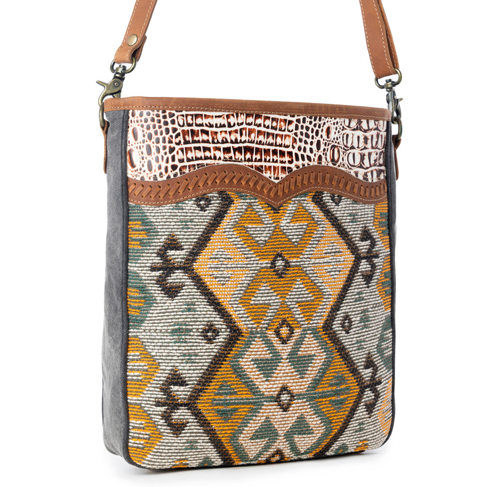 Seneca Falls Shoulder Bag - Myra USA