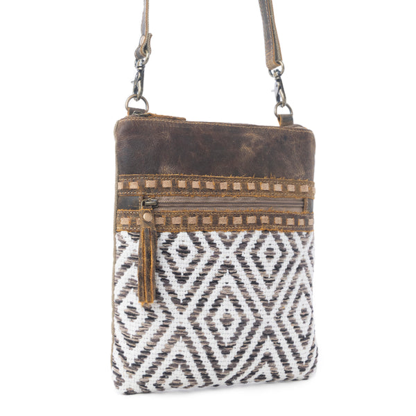Sand Weaver Small & Crossbody Bag - Myra USA