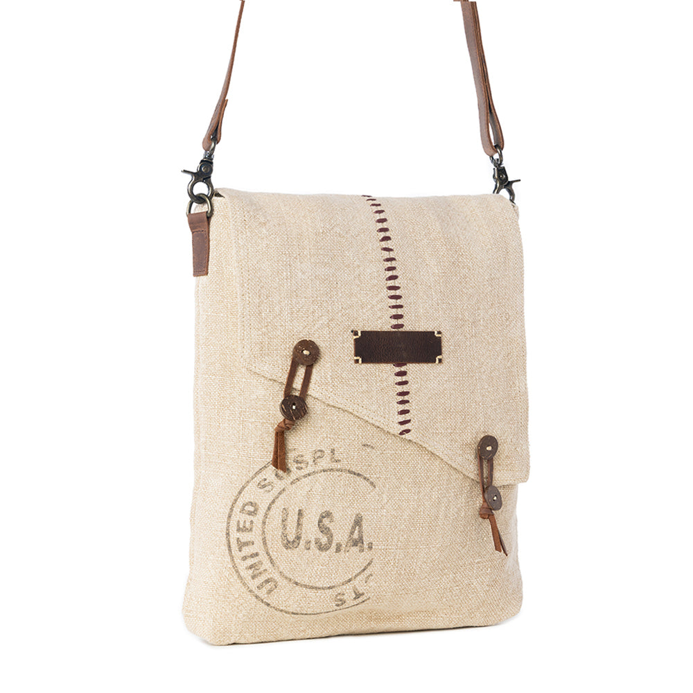 U.S.A. Vintage-Look Shoulder Bag - Myra USA
