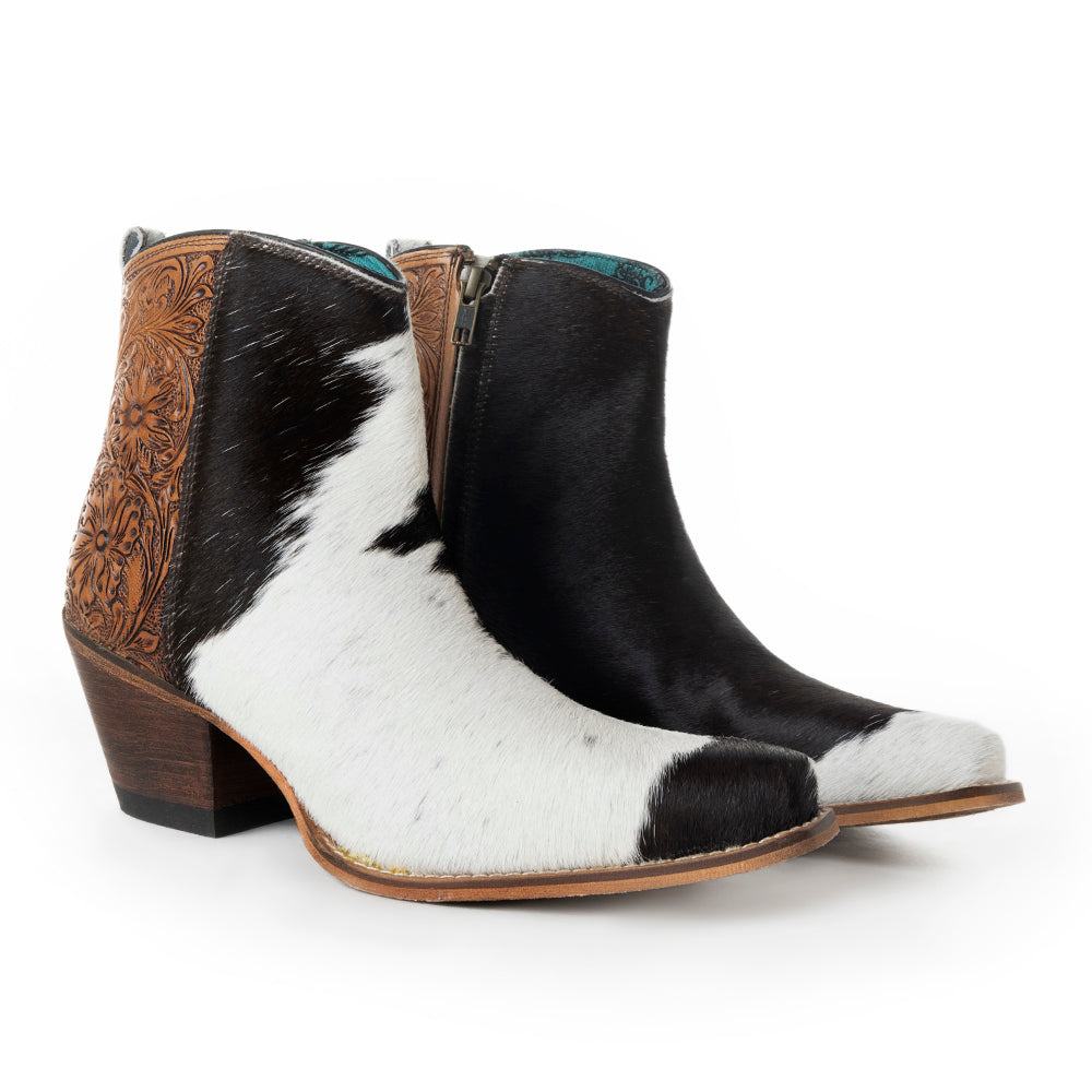 Laramie Plains Hair-on Hide & Hand-tooled Boots - Myra USA