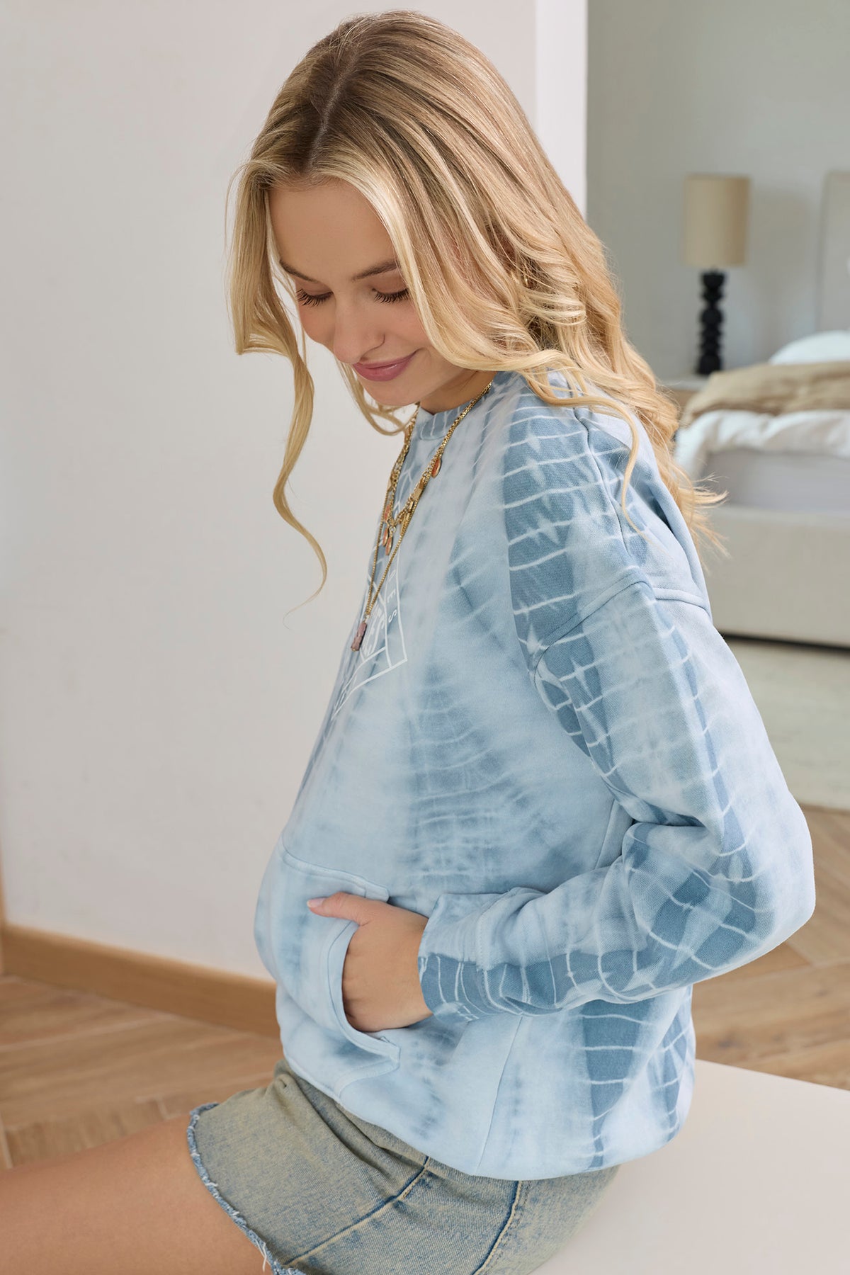 Salty Kisses Tie Died Oversized Sweatshirt - Myra USA