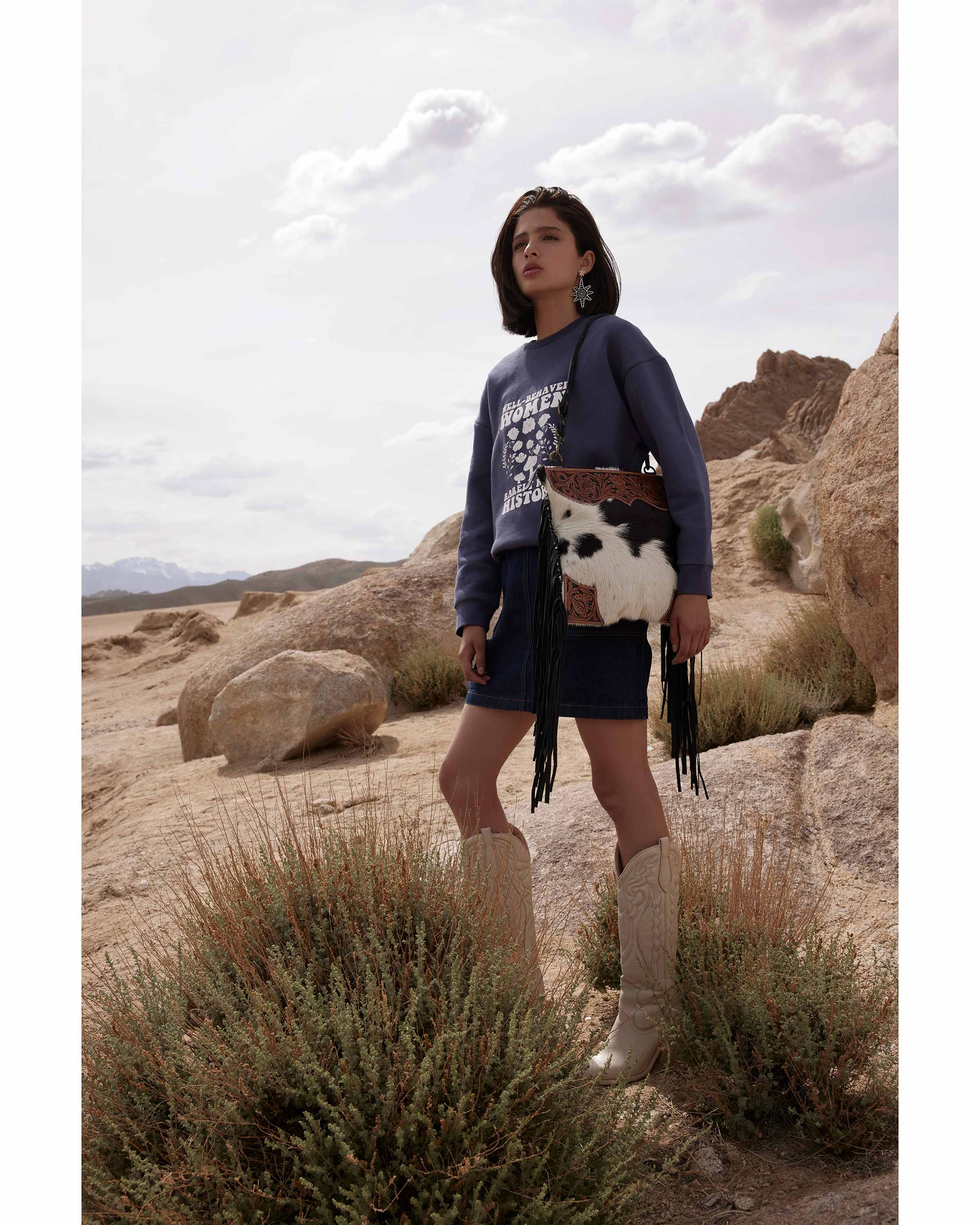 Tumbleweed Trail Fringed Hand-Tooled Bag - Myra USA