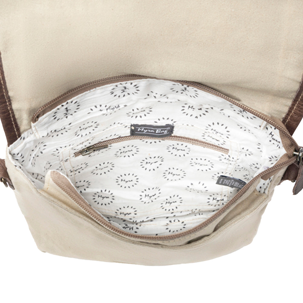 Vintage Adventurer Messenger Bag - Myra USA
