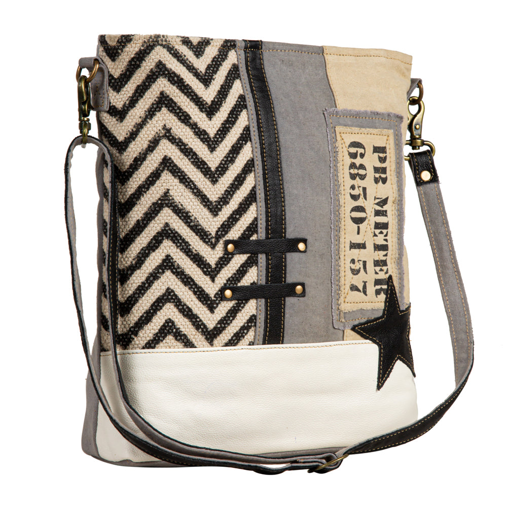 Globetrotter Patch Shoulder Bag - Myra USA