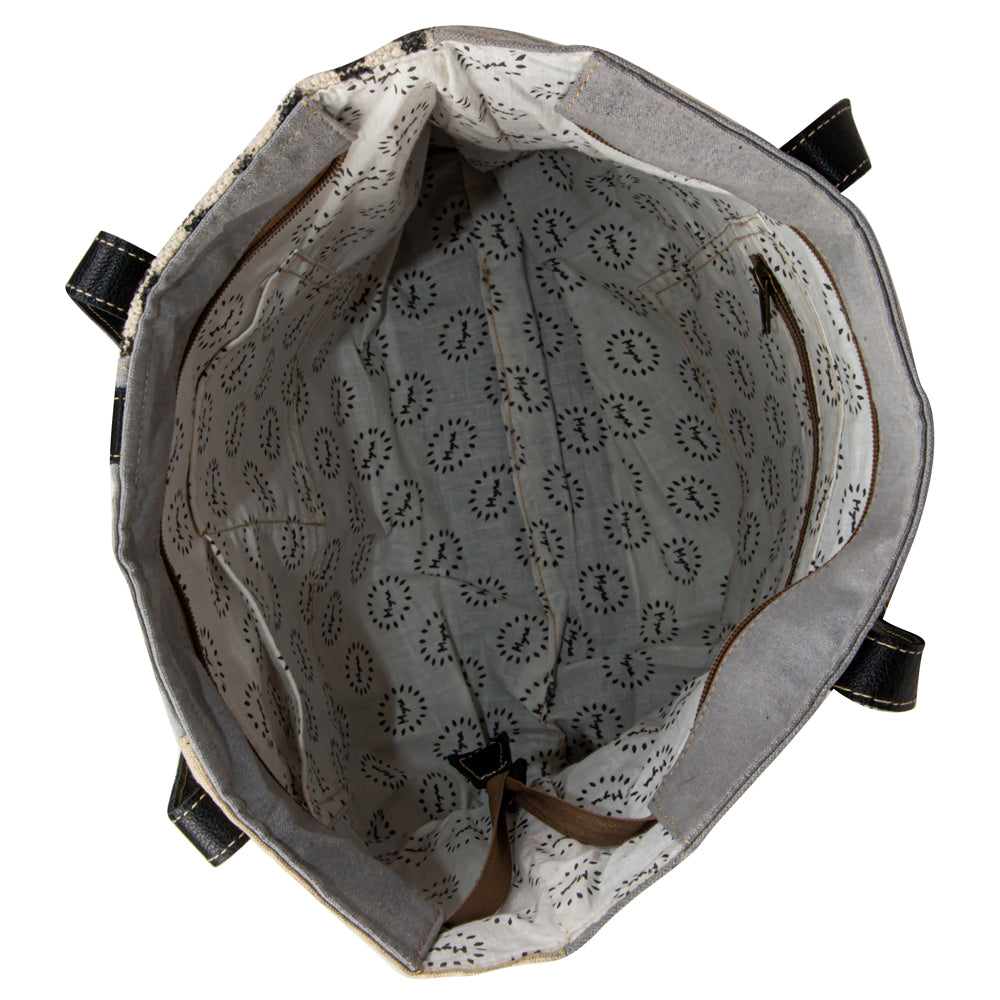 Globetrotter Patch Tote Bag - Myra USA