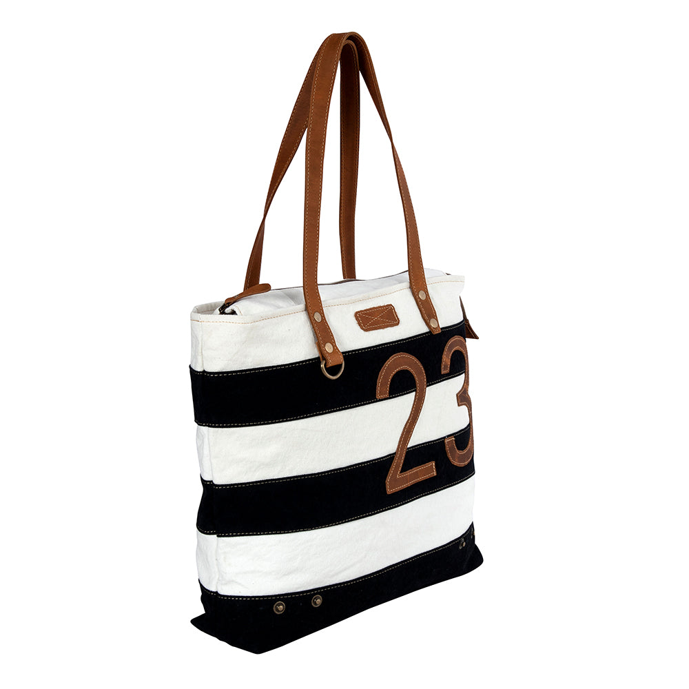 23 Skidoo Tote Bag - Myra USA