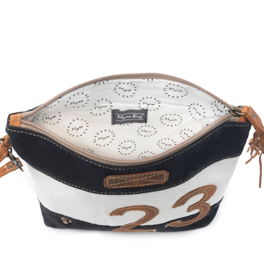 23 Skidoo Pouch - Myra USA