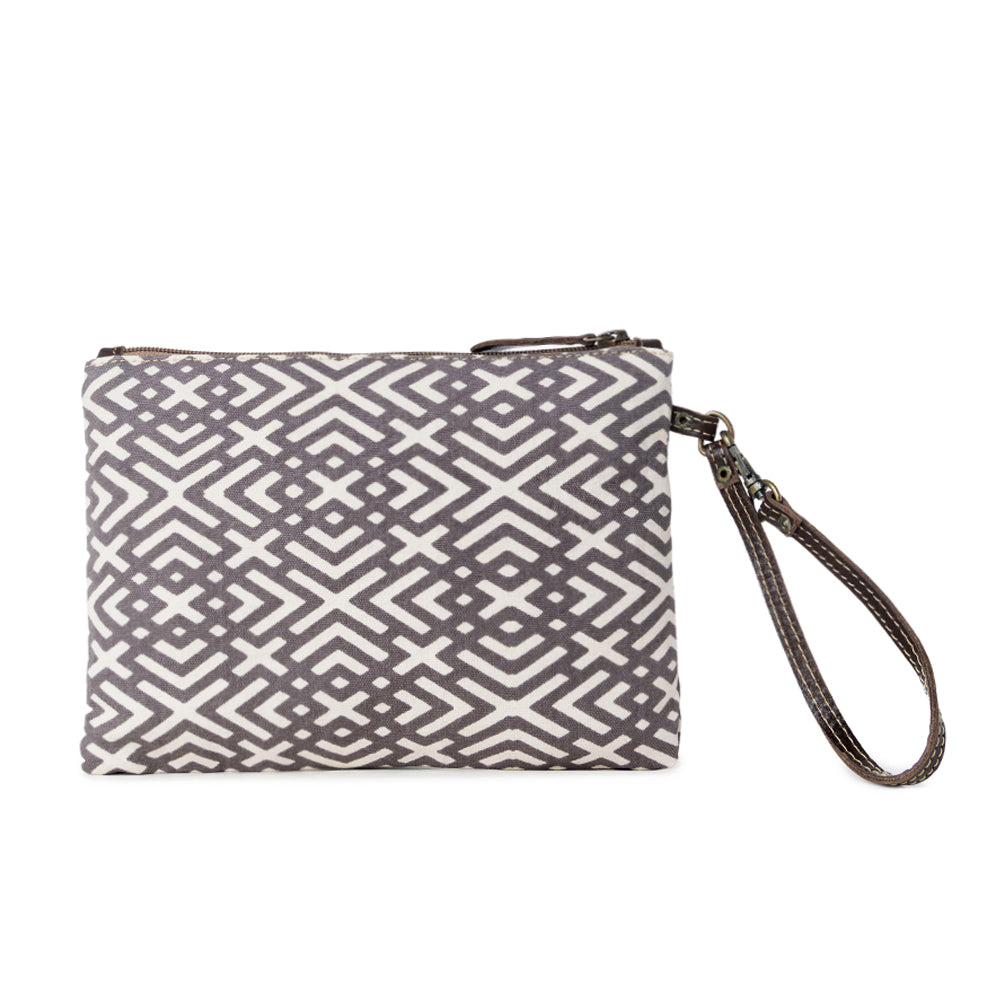 Terrence Geometric Pouch - Myra USA