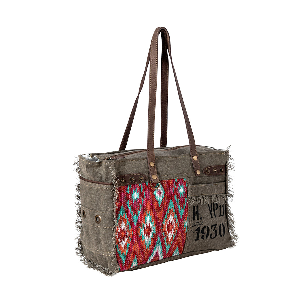 High Trails VP11 Small & Crossbody Bag - Myra USA