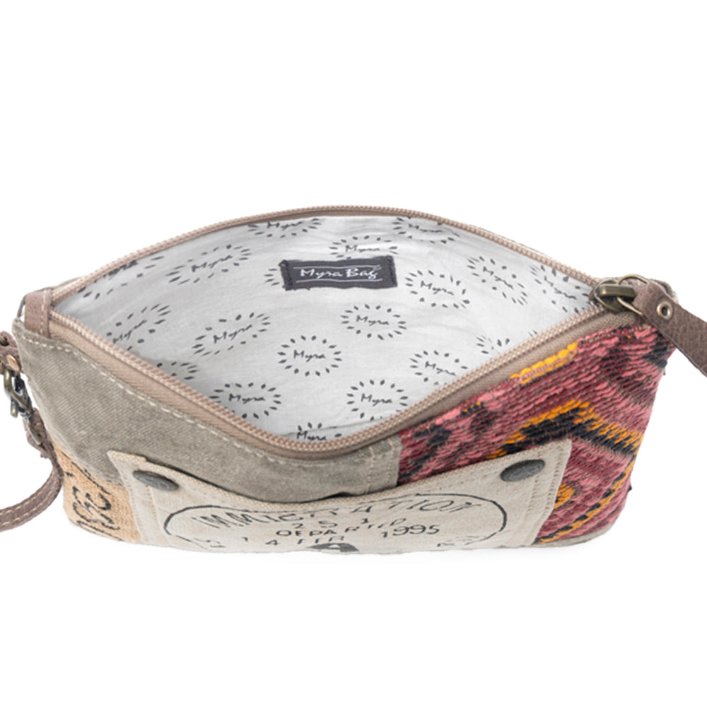 Singapore Port of Call Pouch - Myra USA