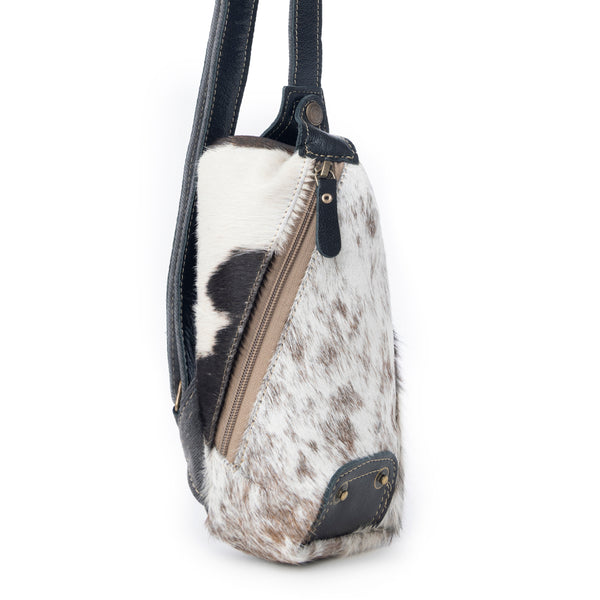 Robnette Ranch Fanny-Pack Bag in Dark & White - Myra USA