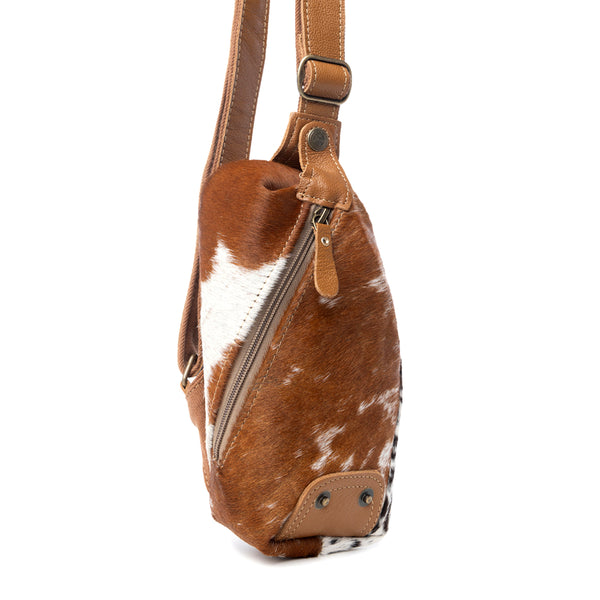 Robnette Ranch Fanny-Pack Bag In Caramel & White - Myra USA