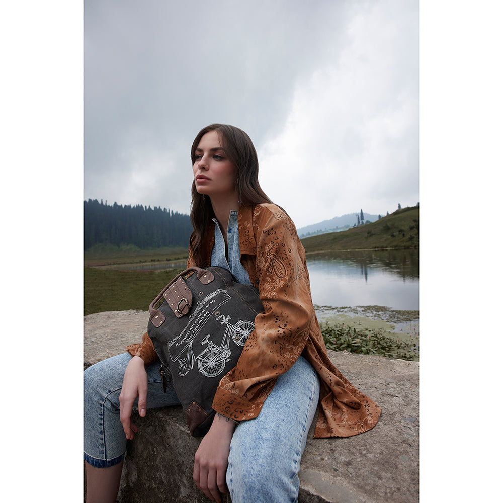 Do Well Bicycle Canvas Shoulder Bag - Myra USA