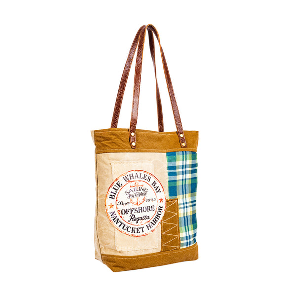 Blue Whales Bay Tote Bag - Myra USA