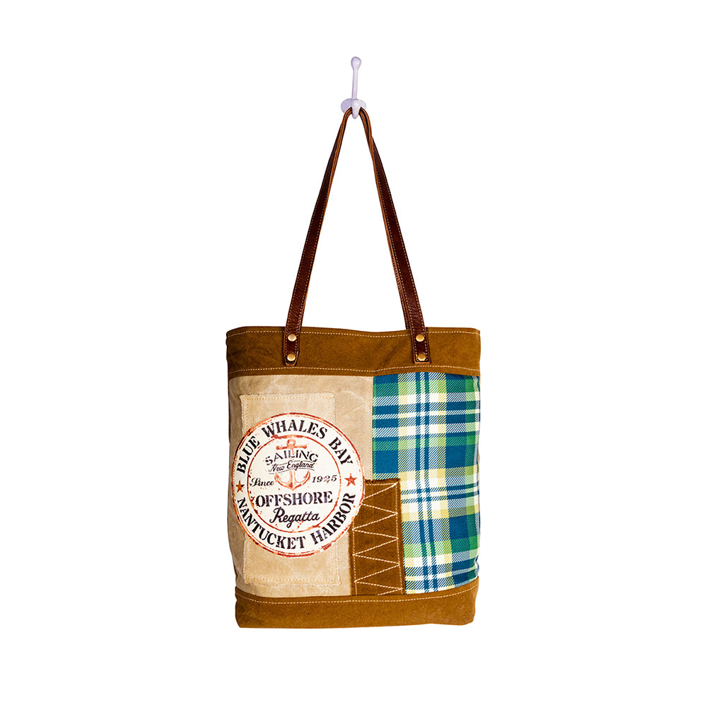 Blue Whales Bay Tote Bag - Myra USA