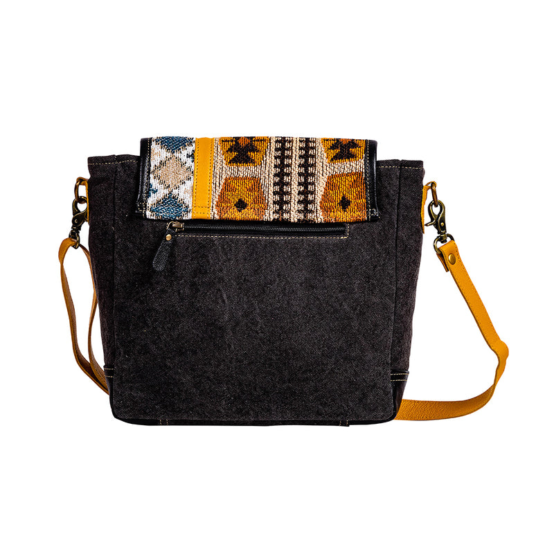 Zonta Mesa Shoulder Bag