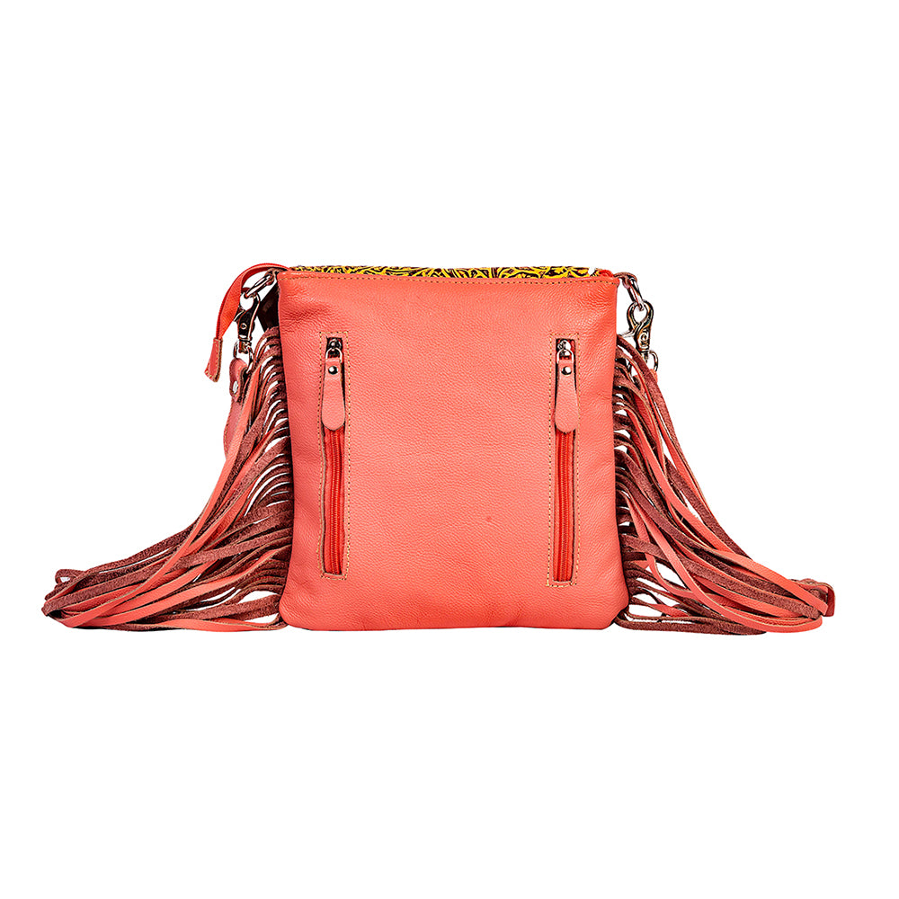 Tellard Falls Concealed-Carry Bag In Salmon - Myra USA