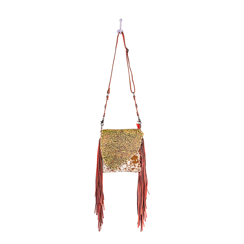 Tellard Falls Concealed-Carry Bag In Salmon - Myra USA