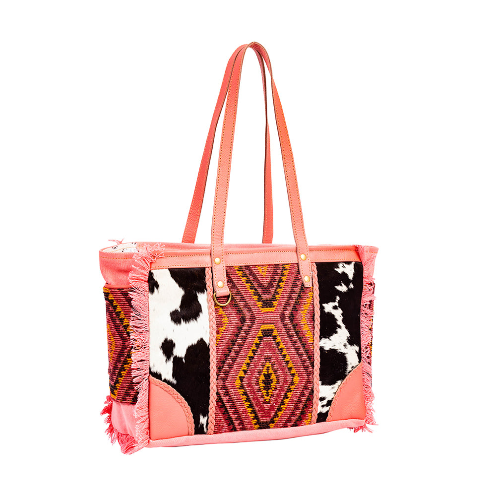 Tonga Ridge Small Bag In Salmon & Pink - Myra USA