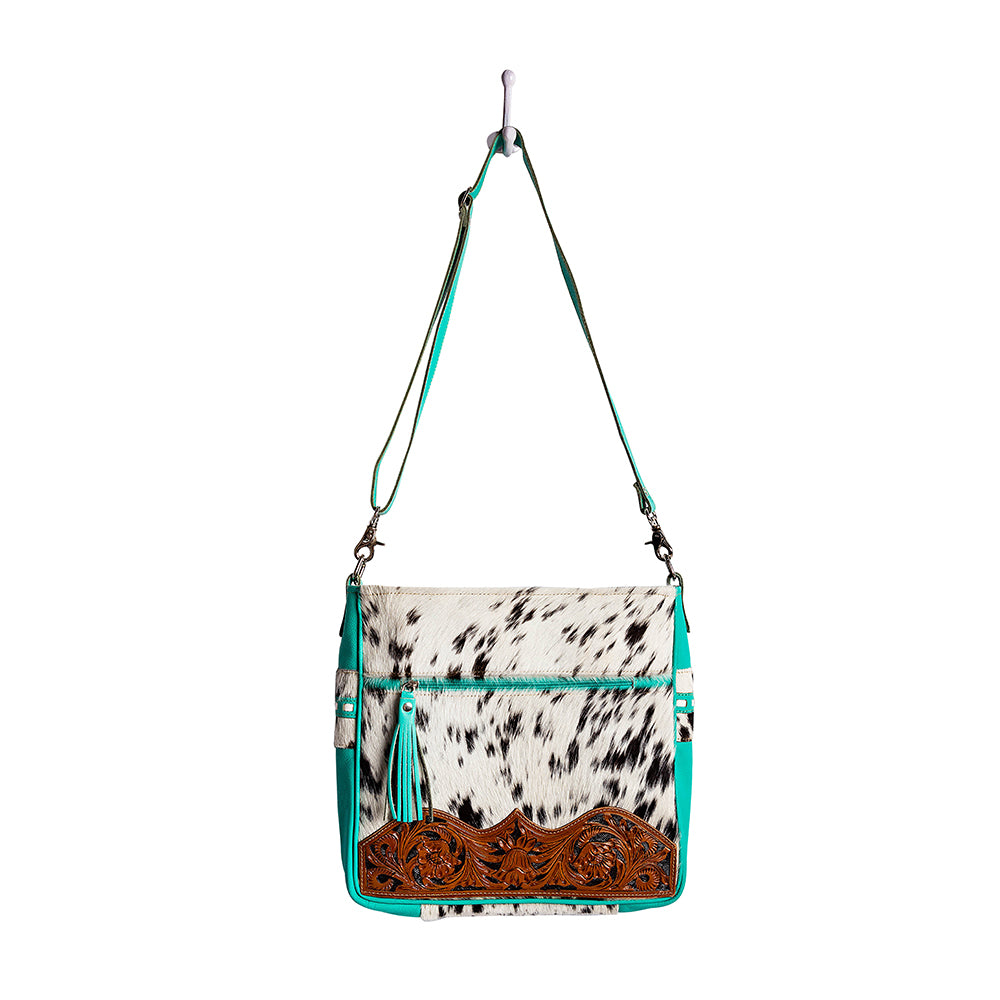 Kammie's Delight Hand-Tooled Bag - Myra USA