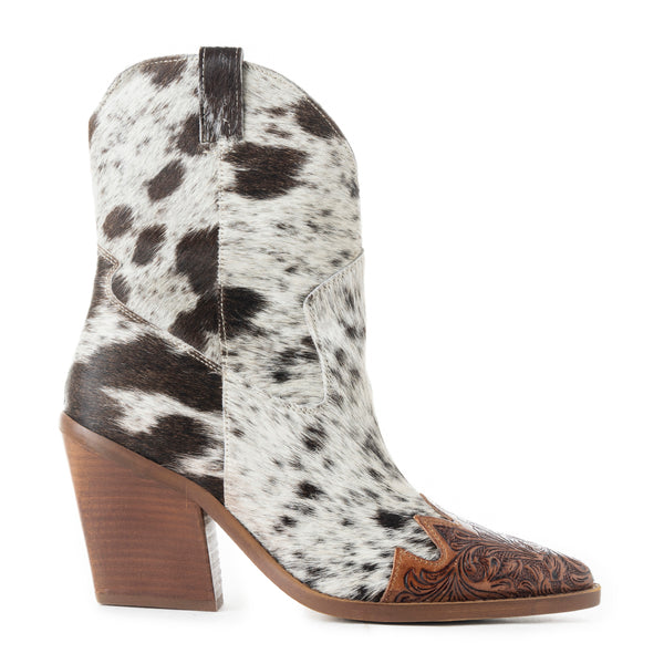 Flossie Hair-On Hide Boots - Myra USA