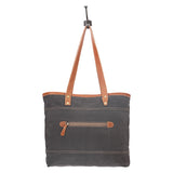 THE IRREGULAR TOTE BAG