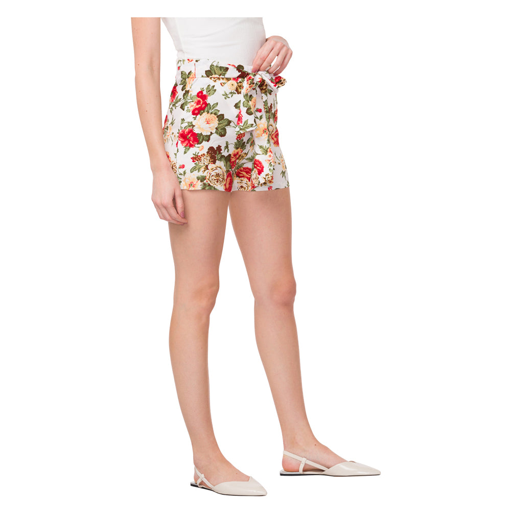 Floral Charm Shorts - MyraUSA