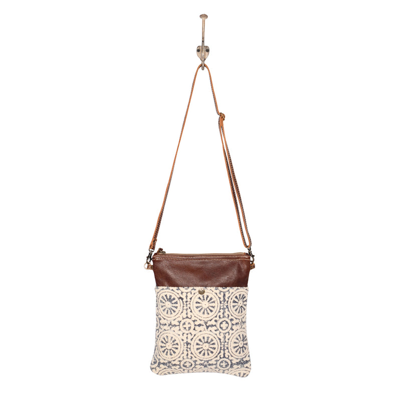 Ruggy Small & Crossbody Bag