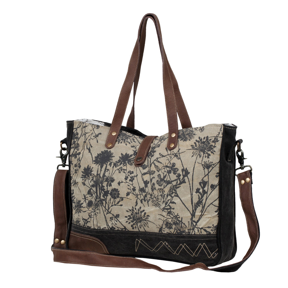 THE MYSTIQUE MESSENGER BAG - MyraUSA