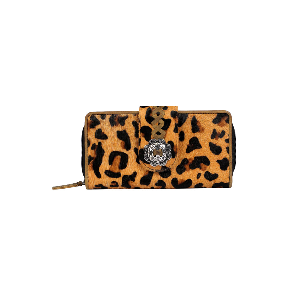 Presentable Wallet - MyraUSA