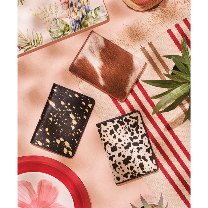Golden Charm Passport Holder - MyraUSA