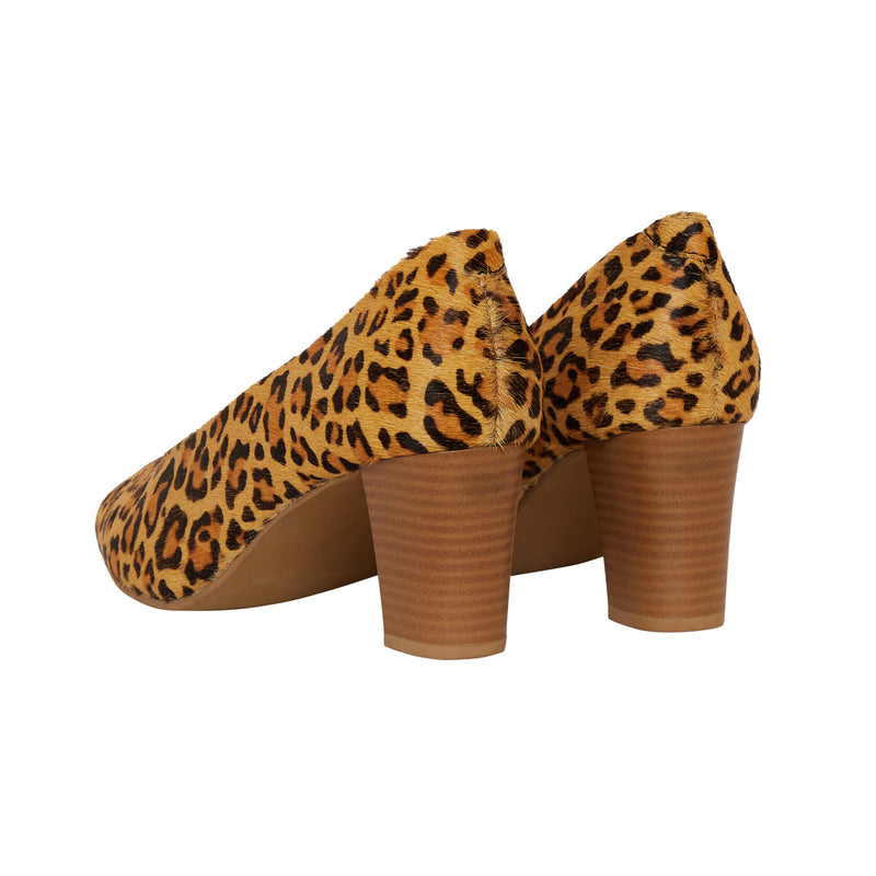 Western heels for women with animal print made with hairon leather